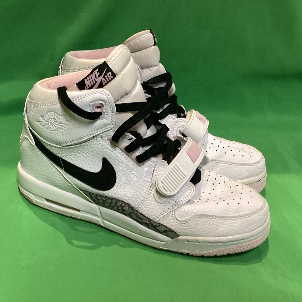Nike Air Jordan Legacy 312 - Picture 5 of 10
